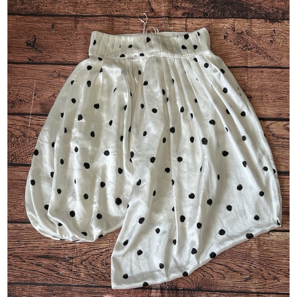 Zara White Polka Dot Midi Skirt Asymmetric Bubble Hem Size Small - Picture 9 of 12
